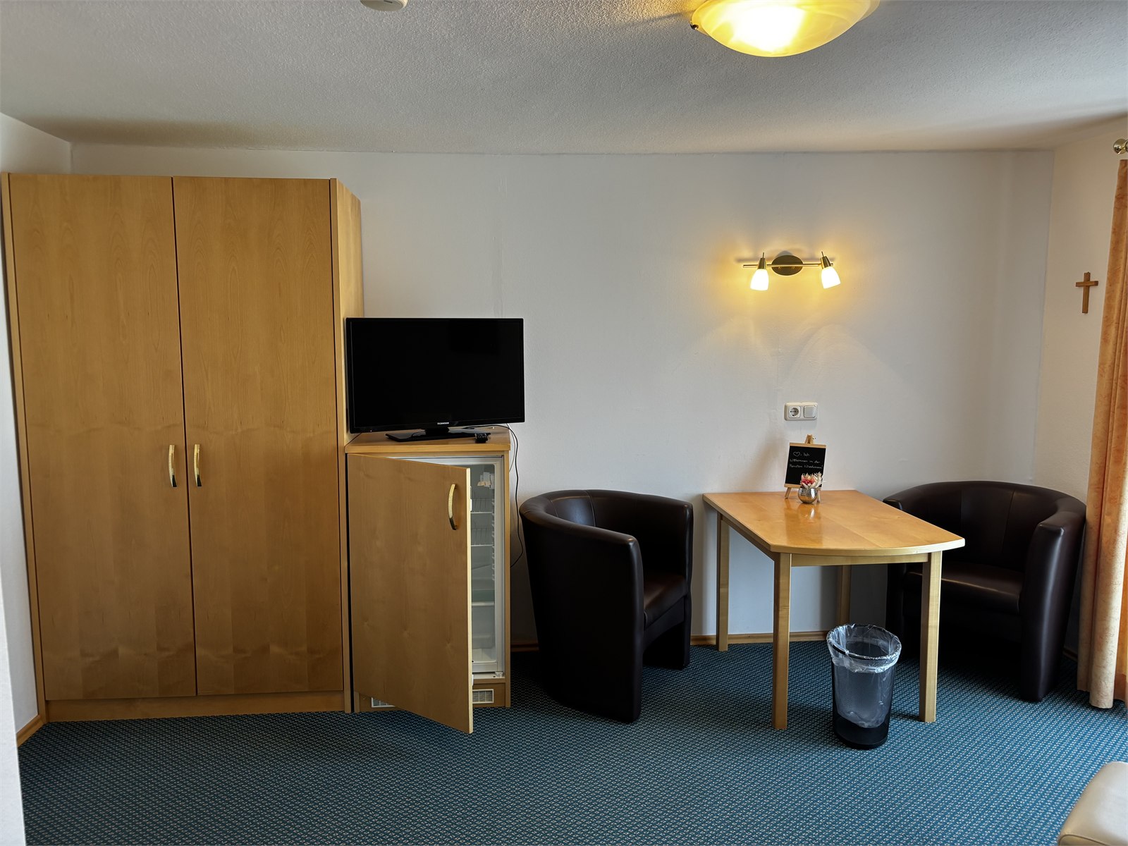 Doppelzimmer in der Pension Wiedemann, Bild 1